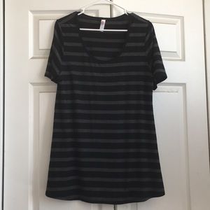 LuLaRoe Perfect T